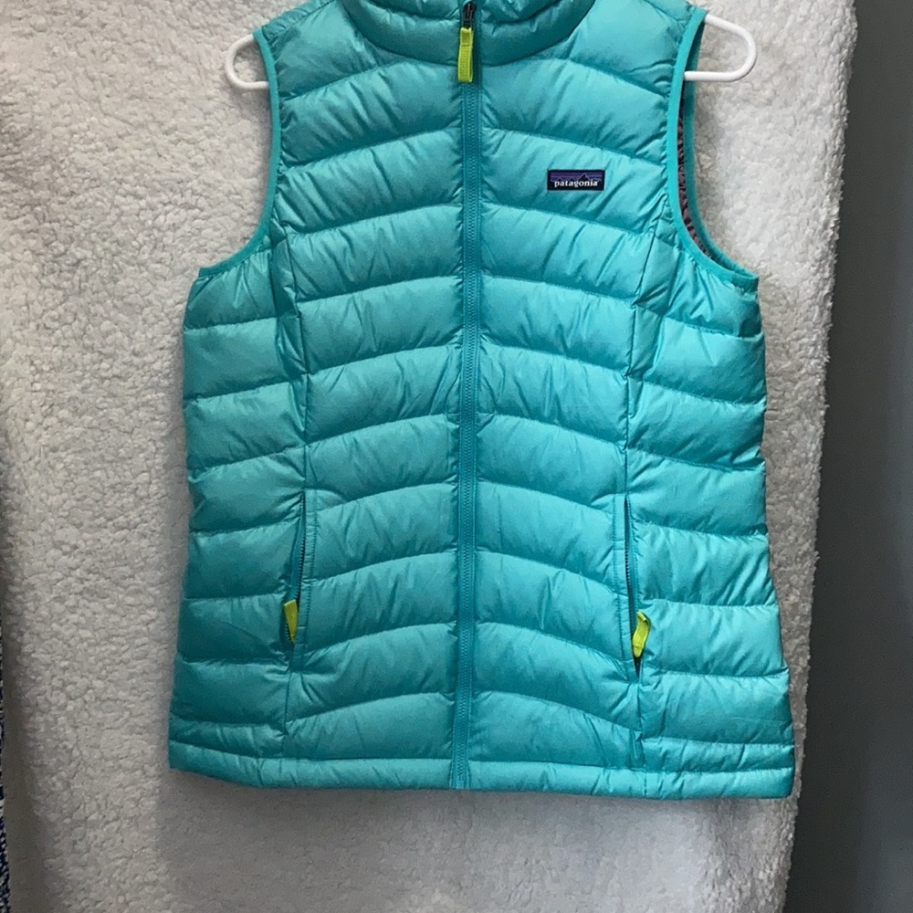 Patagonia Girls’ Down Sweater Vest-Strait Blue